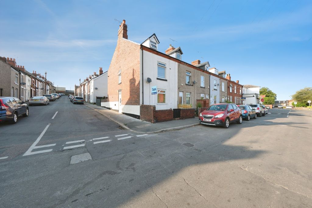 Property photo 1 of 19 Img_7430