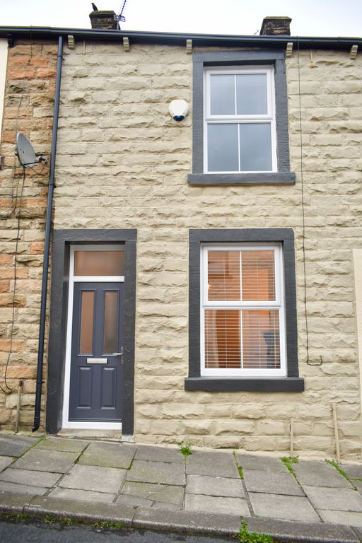 Property photo 1 of 16