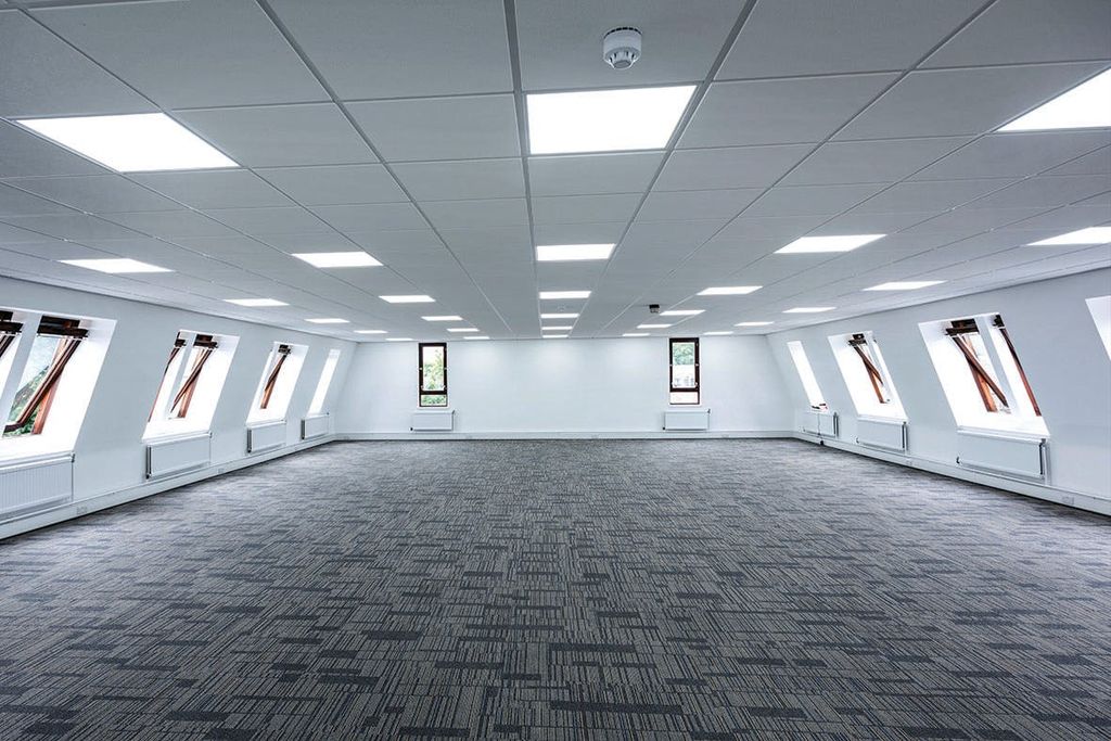 Property photo 3 of 8 Jasonhousesuite 9.Jpg