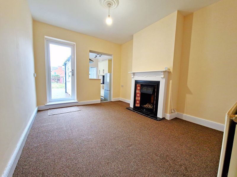 Property photo 3 of 8 Dining Room