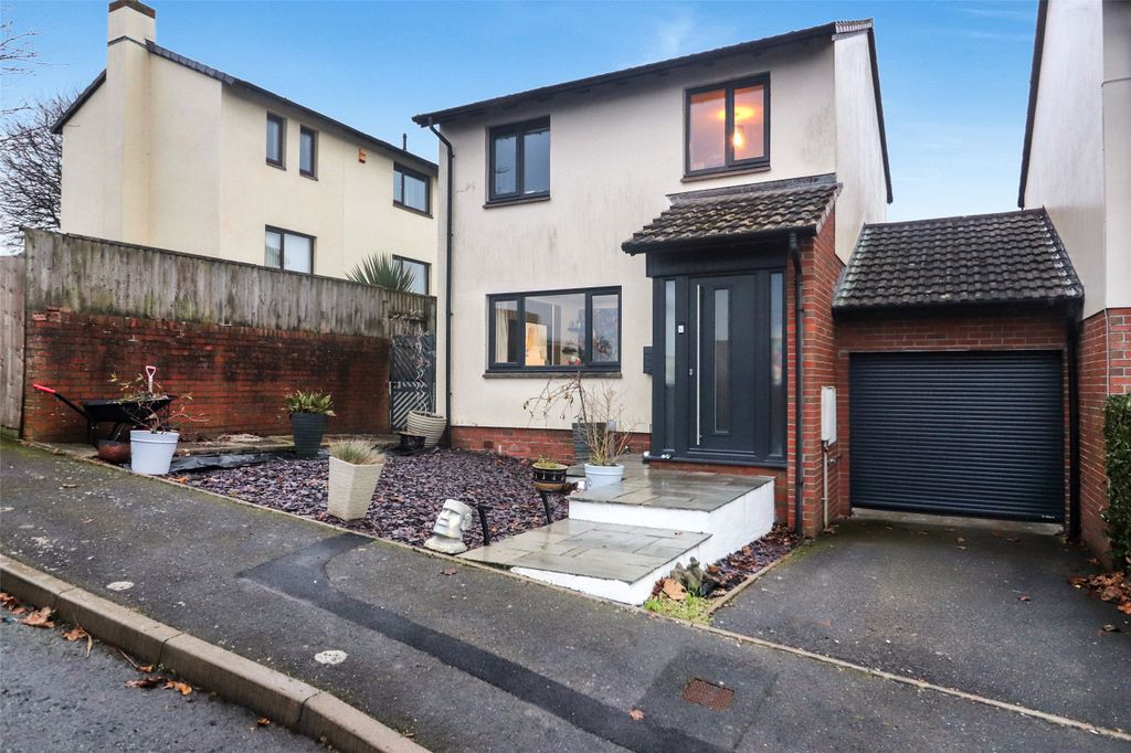 Property photo 1 of 17 Picture No. 18