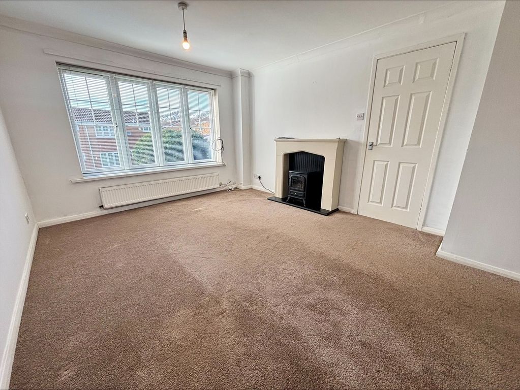 Property photo 2 of 10 Photograph 2