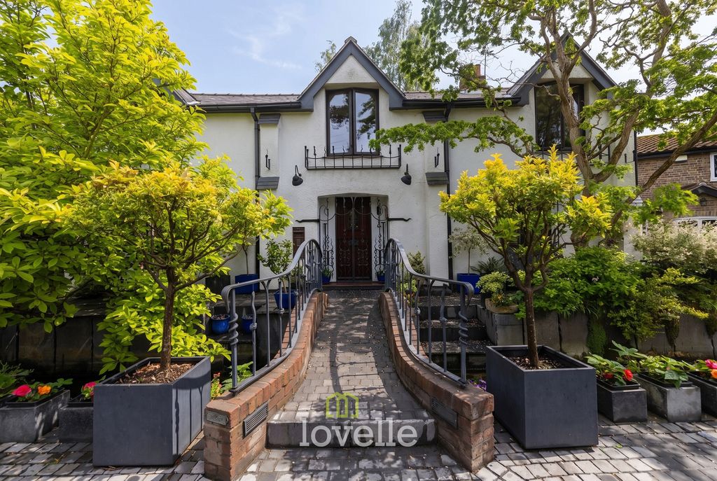 Property photo 2 of 56