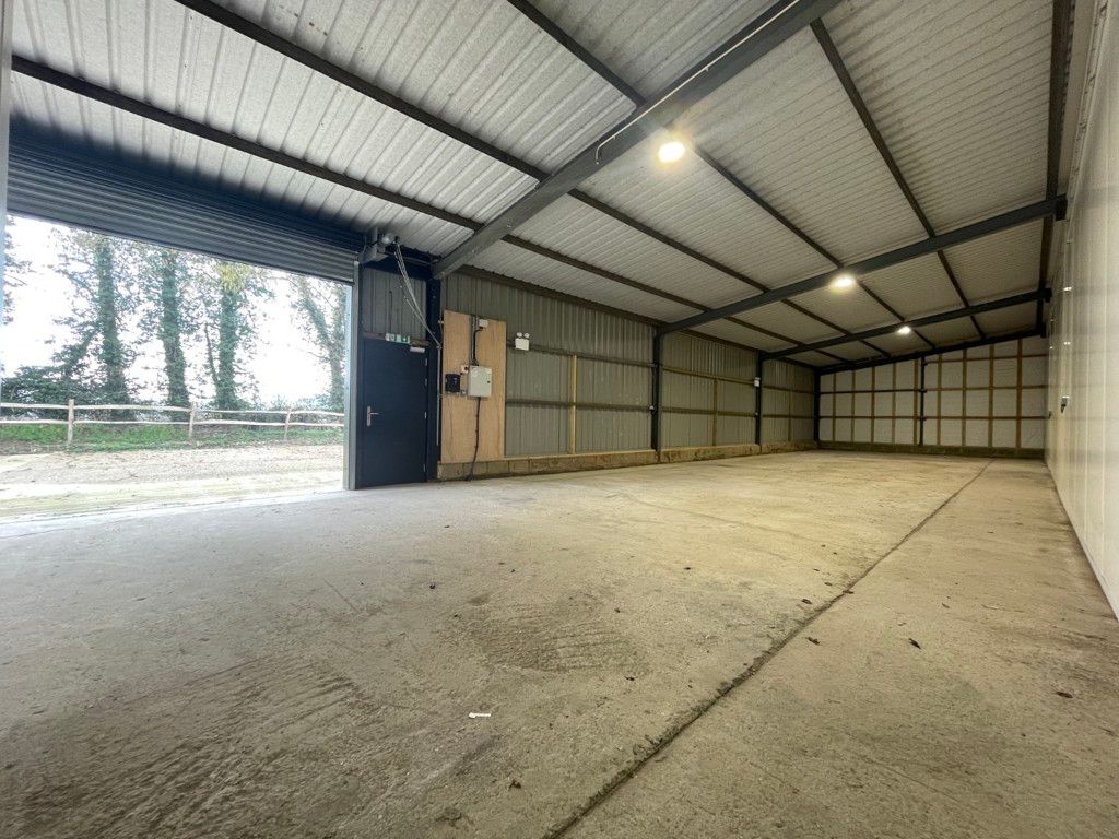 Property photo 2 of 8 Photo 8