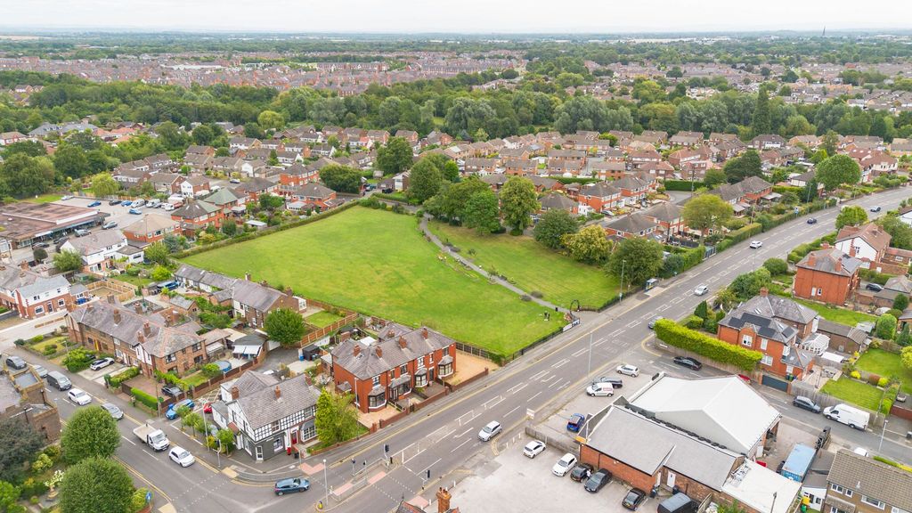 Property photo 3 of 20