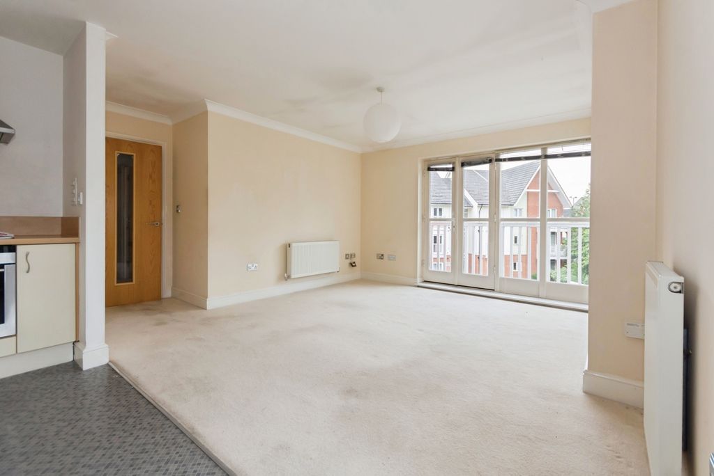 Property photo 3 of 20 Pbox-Img.Jpg