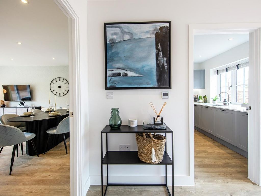 Property photo 3 of 18 The Copthorne, Number 80