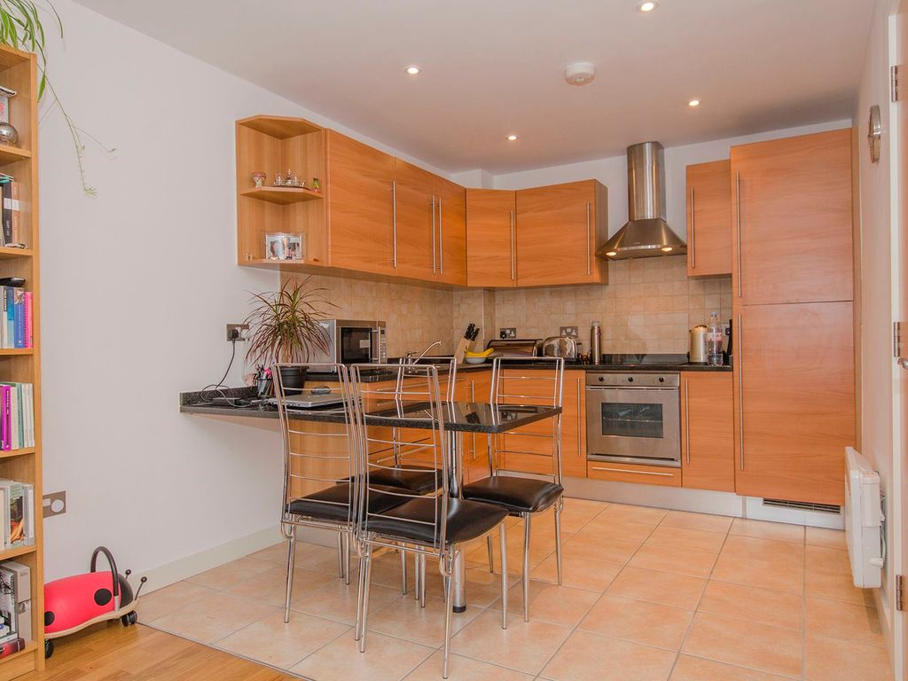 Property photo 2 of 9