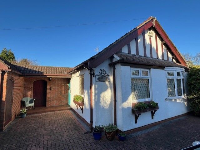 Property photo 2 of 39