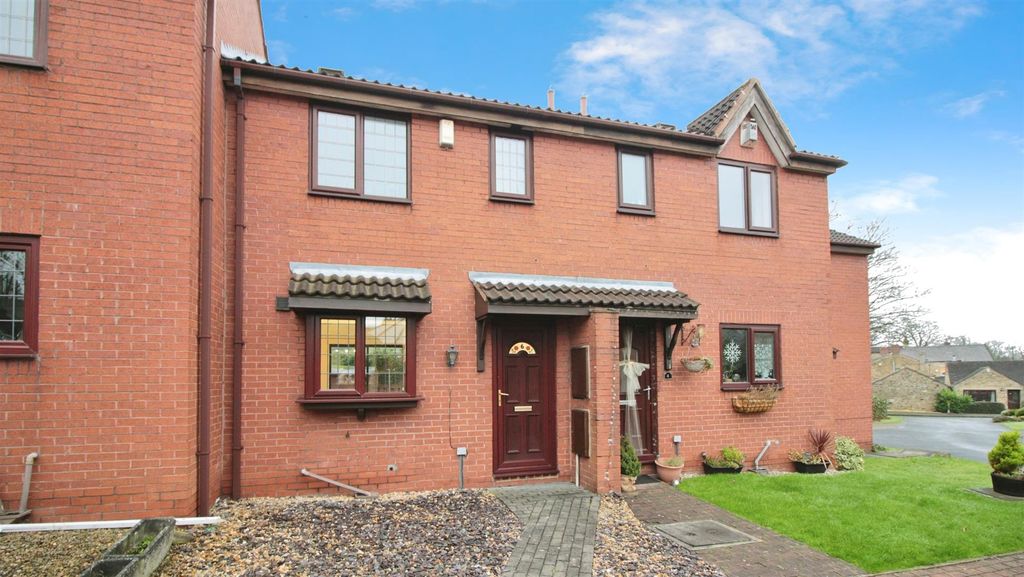Property photo 1 of 10 External