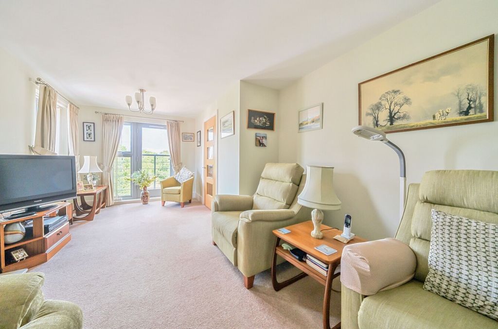 Property photo 2 of 15 1303671-5-683d82Ff6Be17