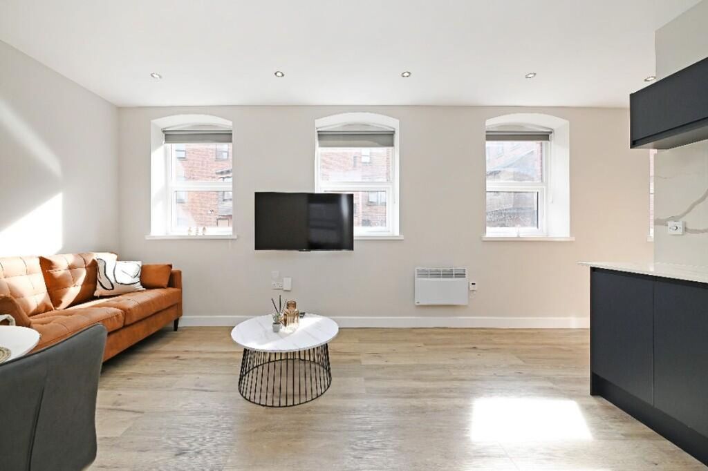 Property photo 2 of 13