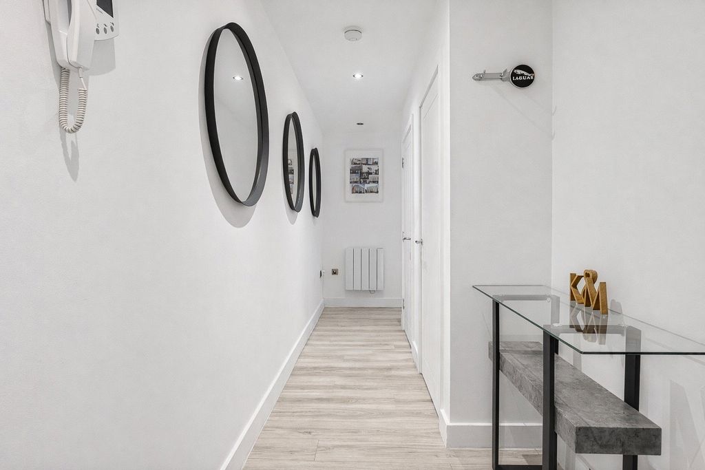 Additional image 8 of 2 bed flat for saleApartment 4, The Old Picture House, Tamworth Street, Lichfield WS13