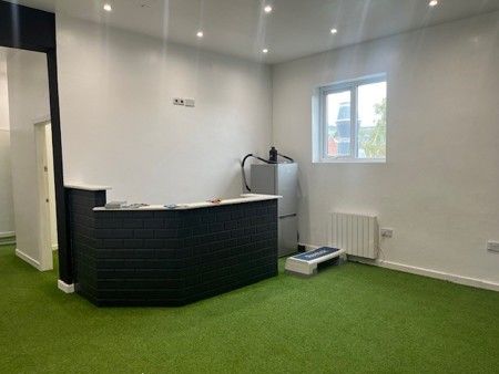 Property photo 2 of 10 Photo 3