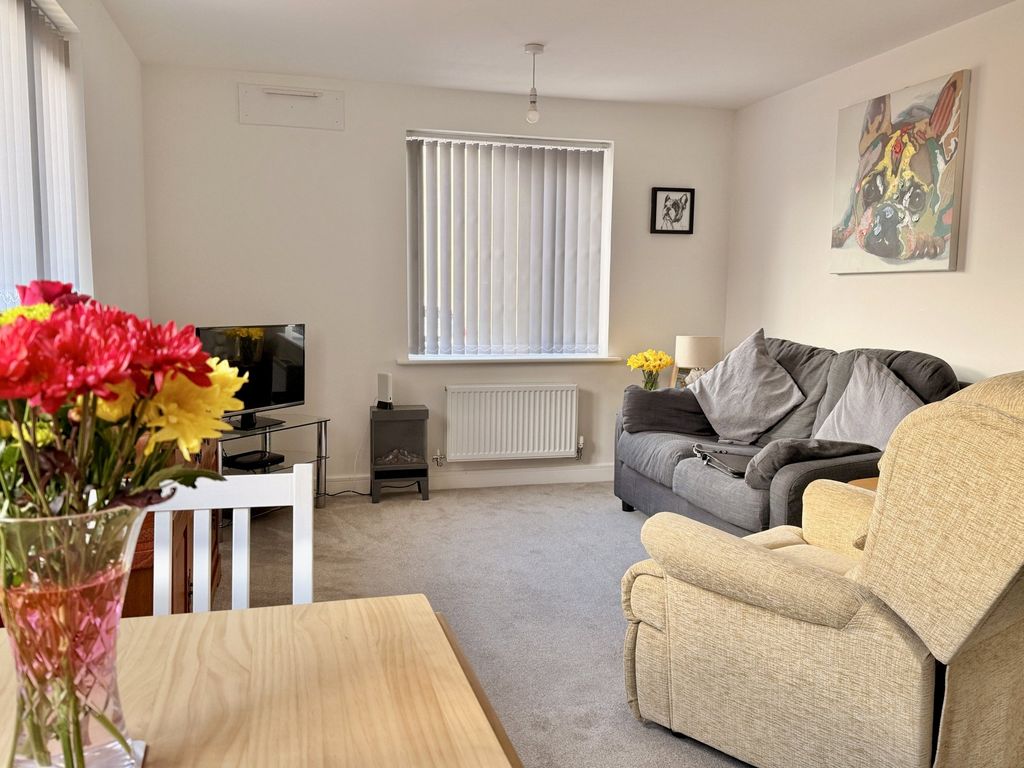 Property photo 2 of 13 Living Room