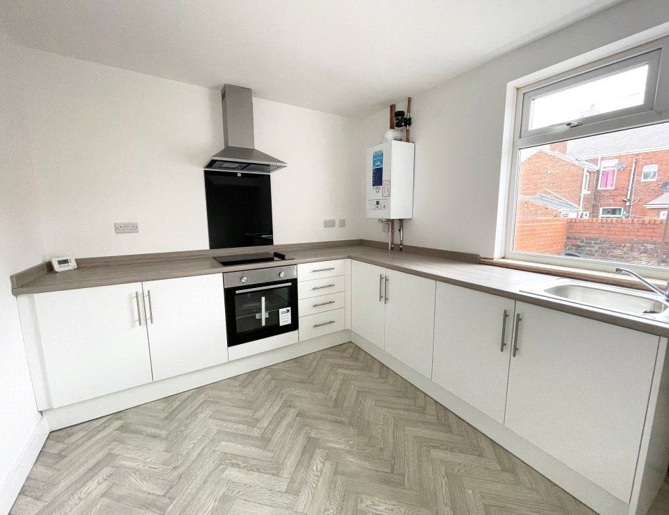 Property photo 3 of 11 Photo 03