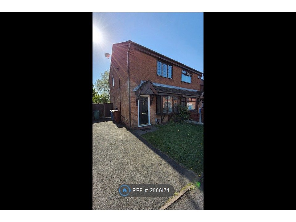 Property photo 2 of 21