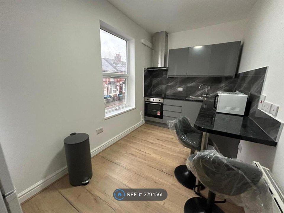 Property photo 2 of 5