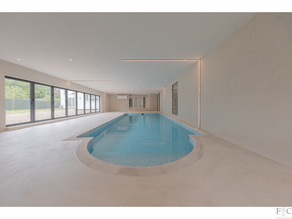 Additional image 26 of 6 bed detached house for saleStoughton Drive South, Leicester LE2