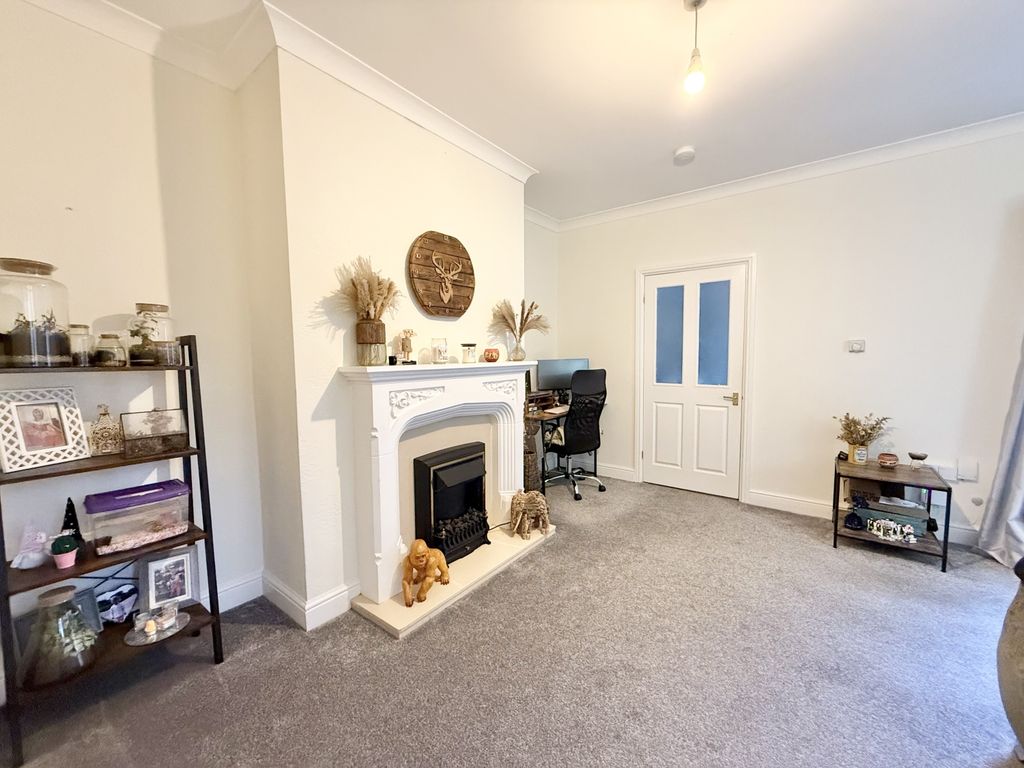 Property photo 3 of 15 Img_5289