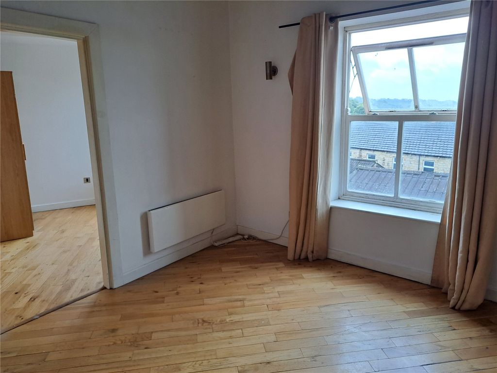 Property photo 3 of 10 Picture No. 06