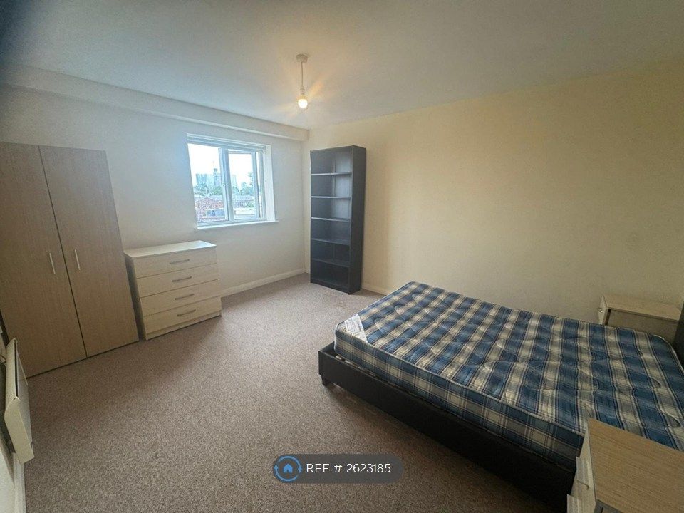 Property photo 3 of 6