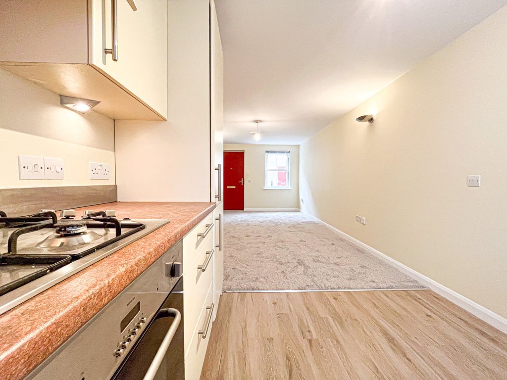 Property photo 3 of 13 Kitchen/Living Room