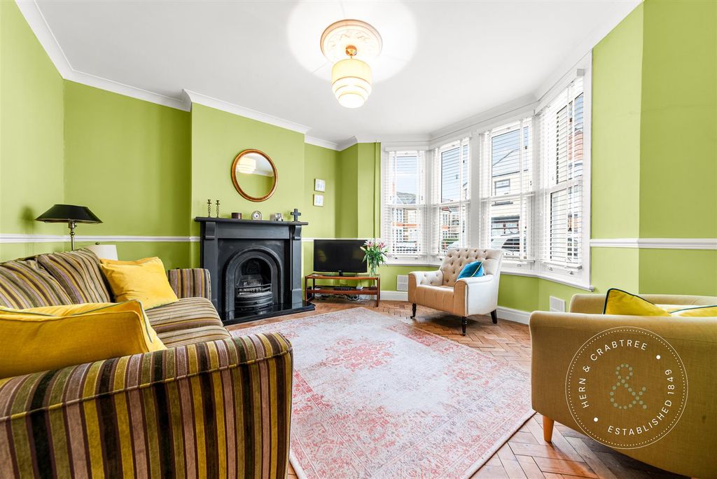 Property photo 2 of 34 Northumberland-Street-13.Jpg