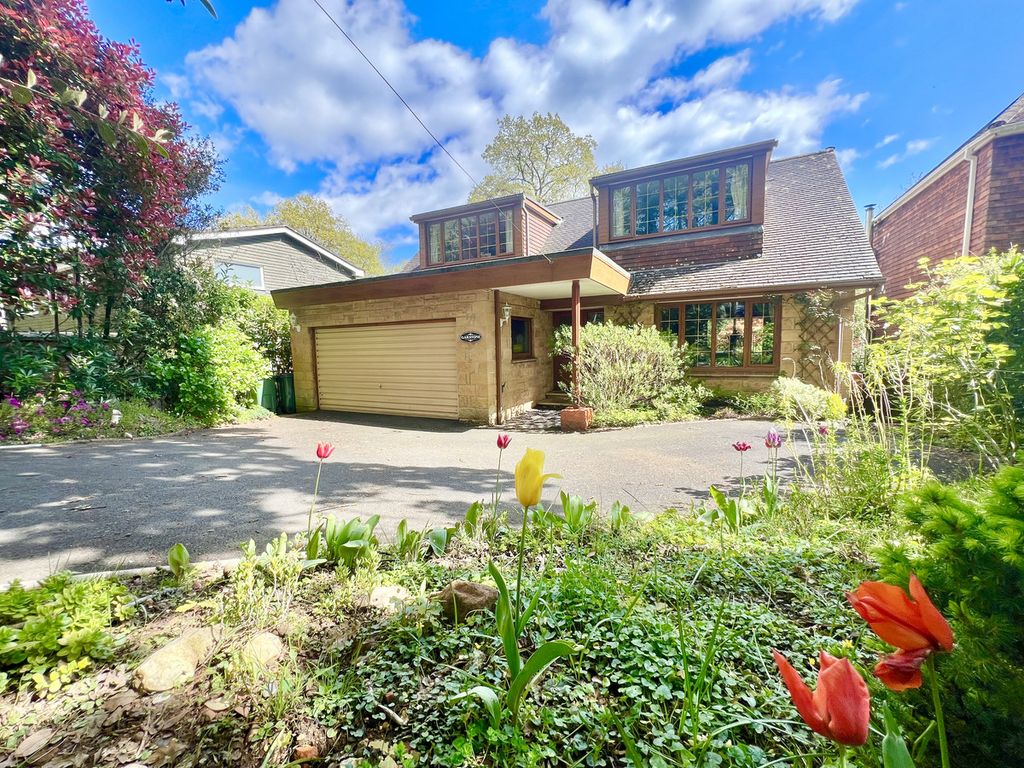 Property photo 2 of 28