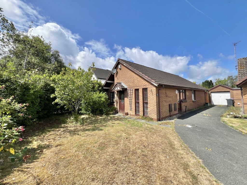 Property photo 1 of 16