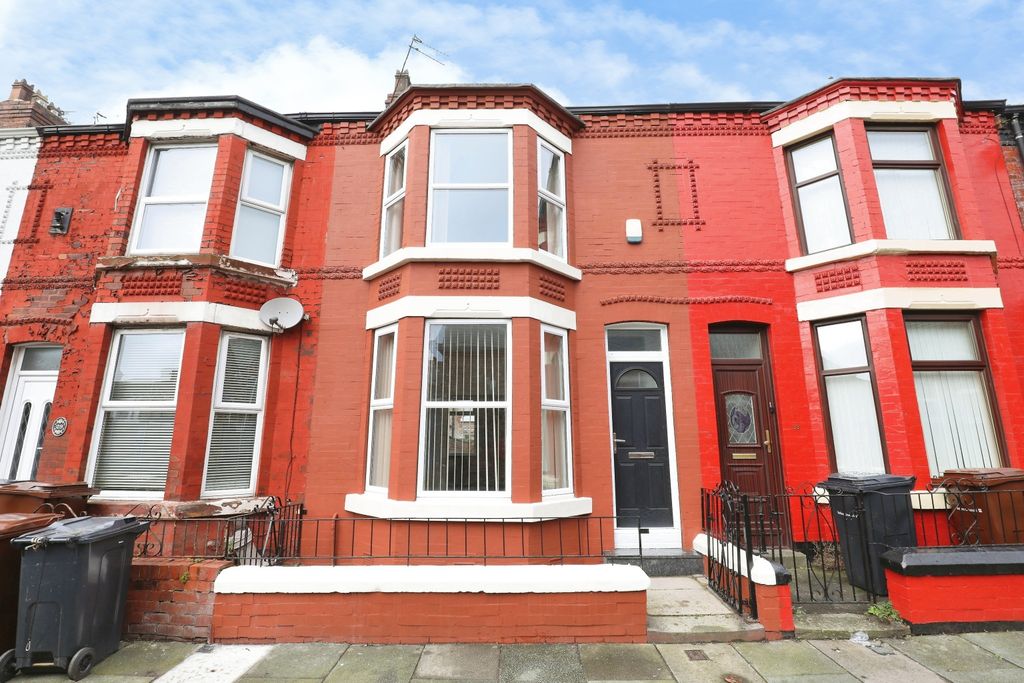 Property photo 1 of 15 Front