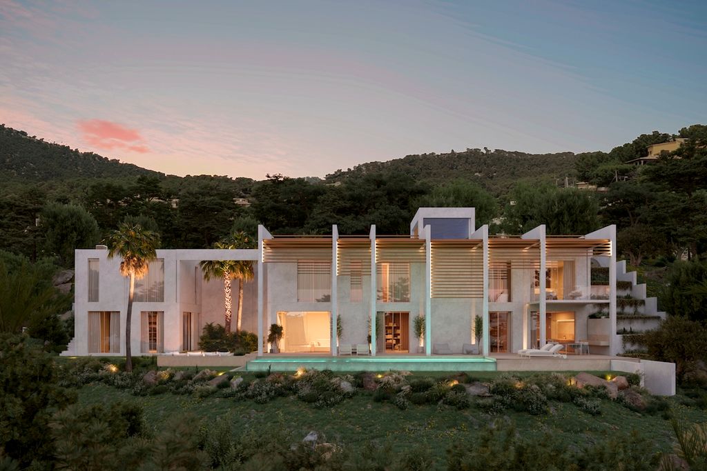 Property photo 1 of 11 Ca_Fachada_Frontal_Nocturna.Jpg