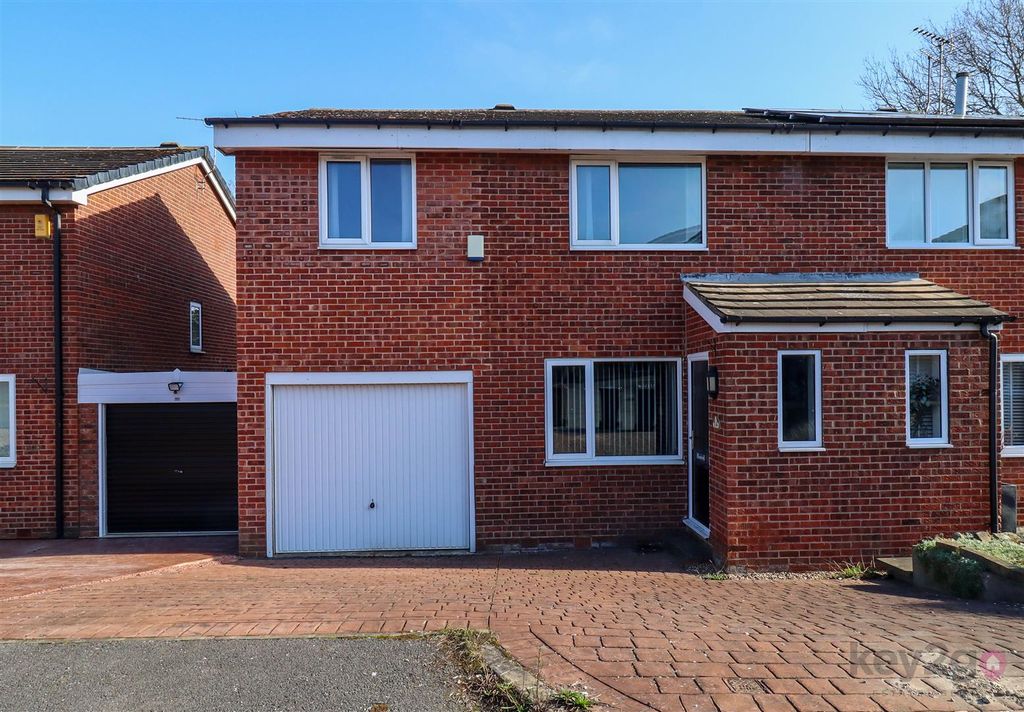 Property photo 2 of 19 Img_2553.Jpg