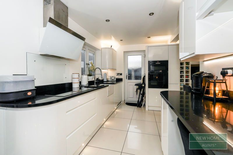 Property photo 2 of 22 Photo 15