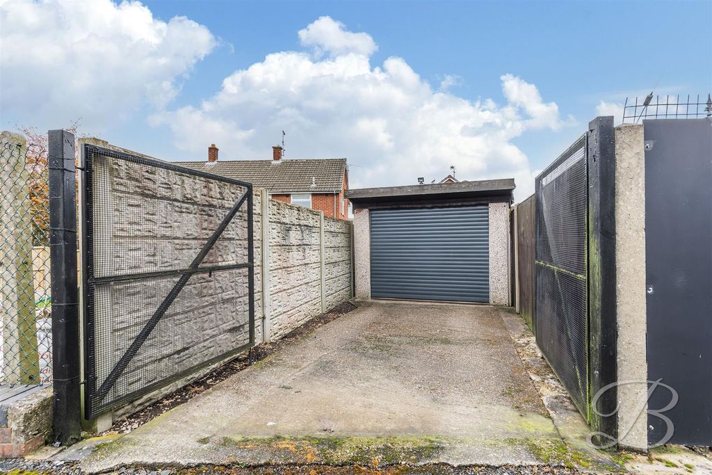 Property photo 3 of 28 Ccltd-46.Jpg