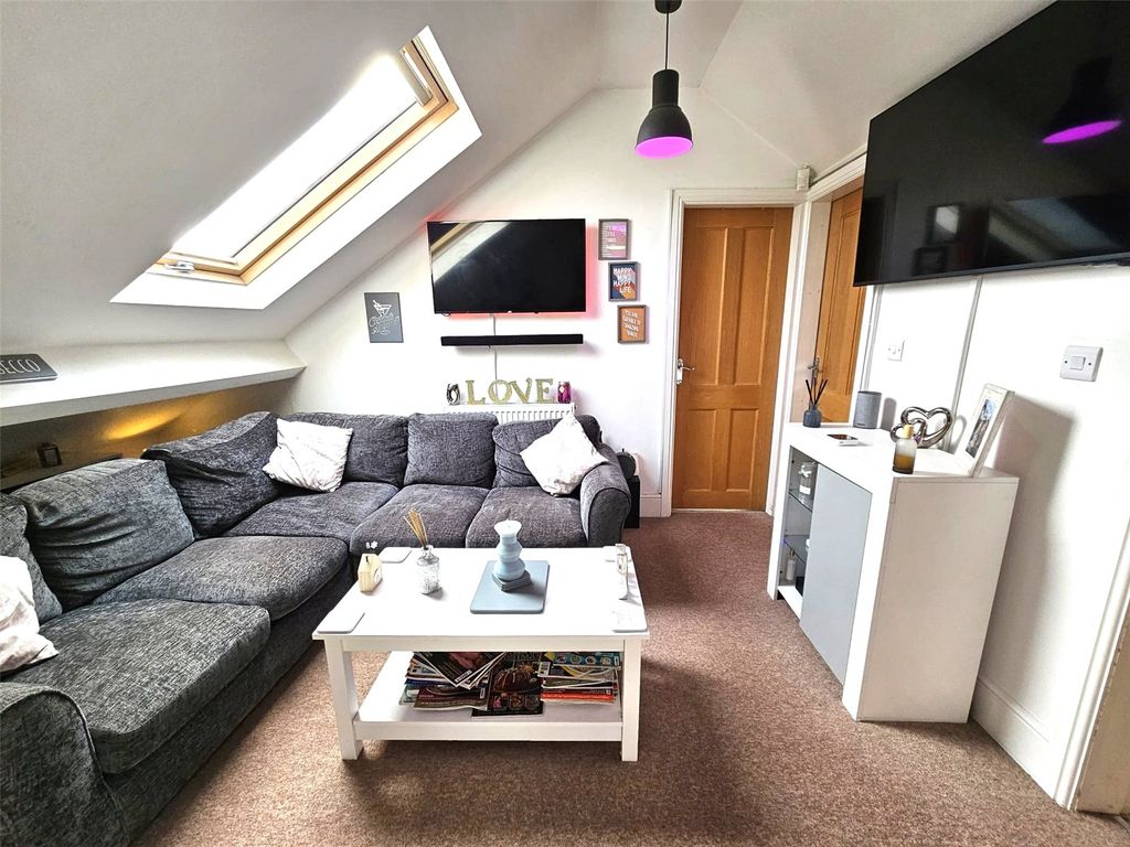 Property photo 2 of 6 Picture No. 02