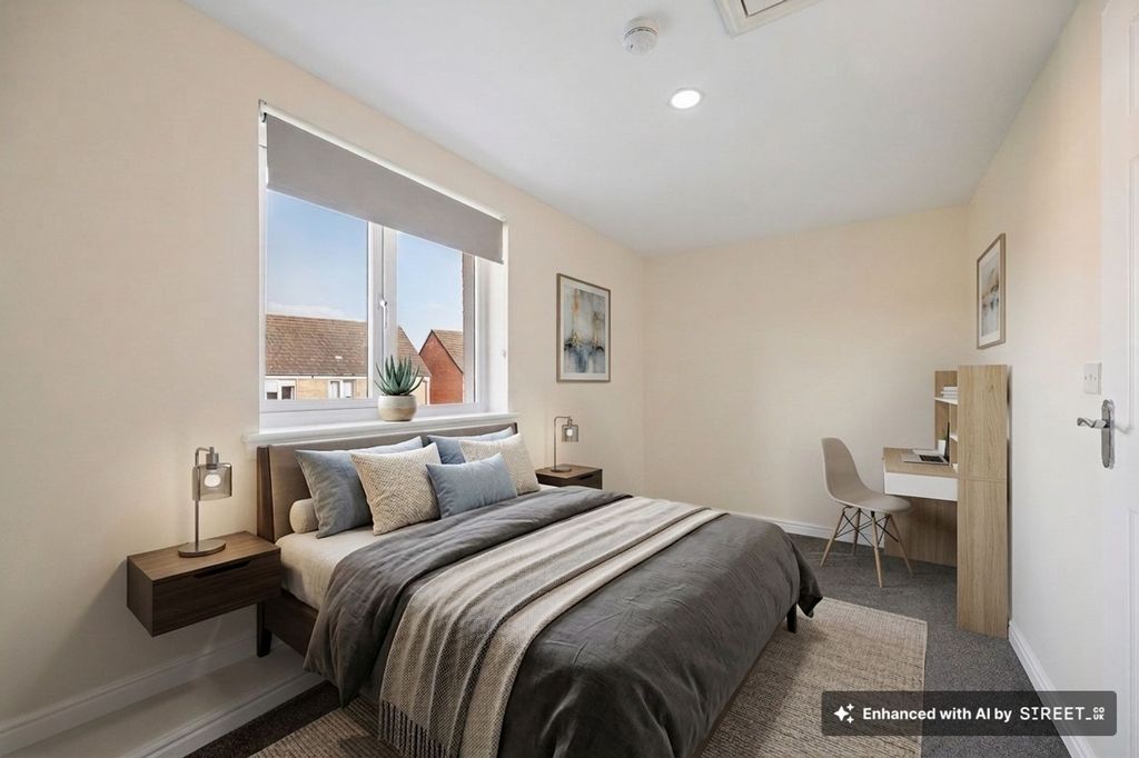 Property photo 3 of 23