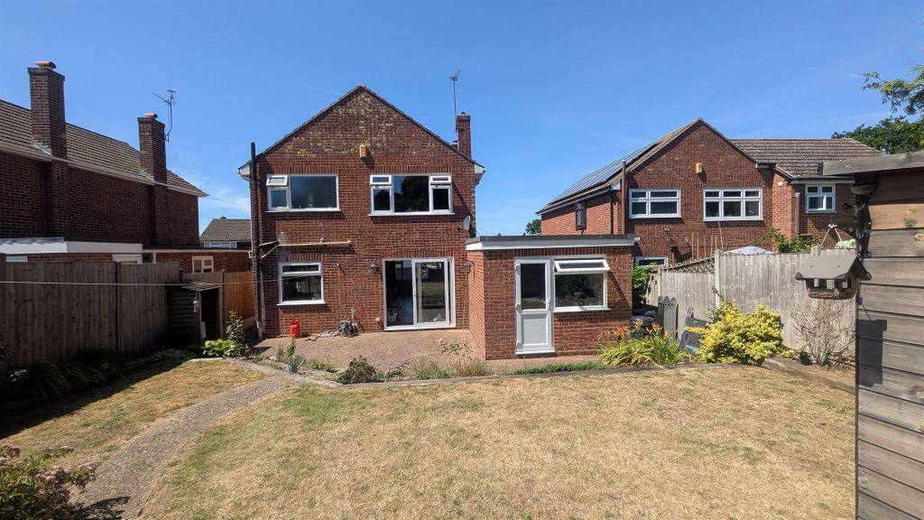 Property photo 3 of 11