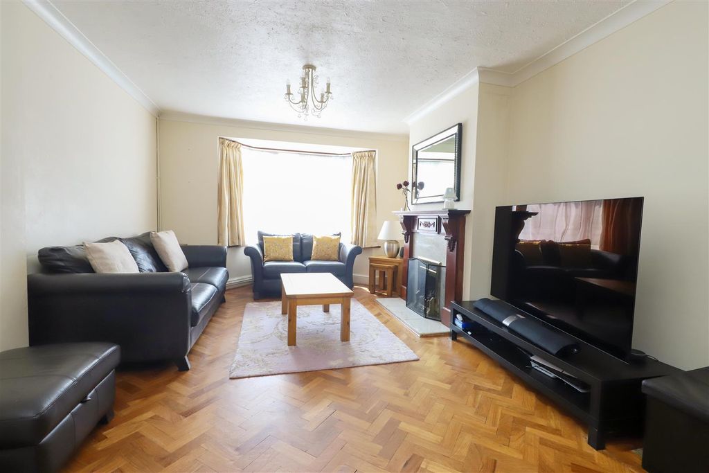 Property photo 2 of 19 Reception Room