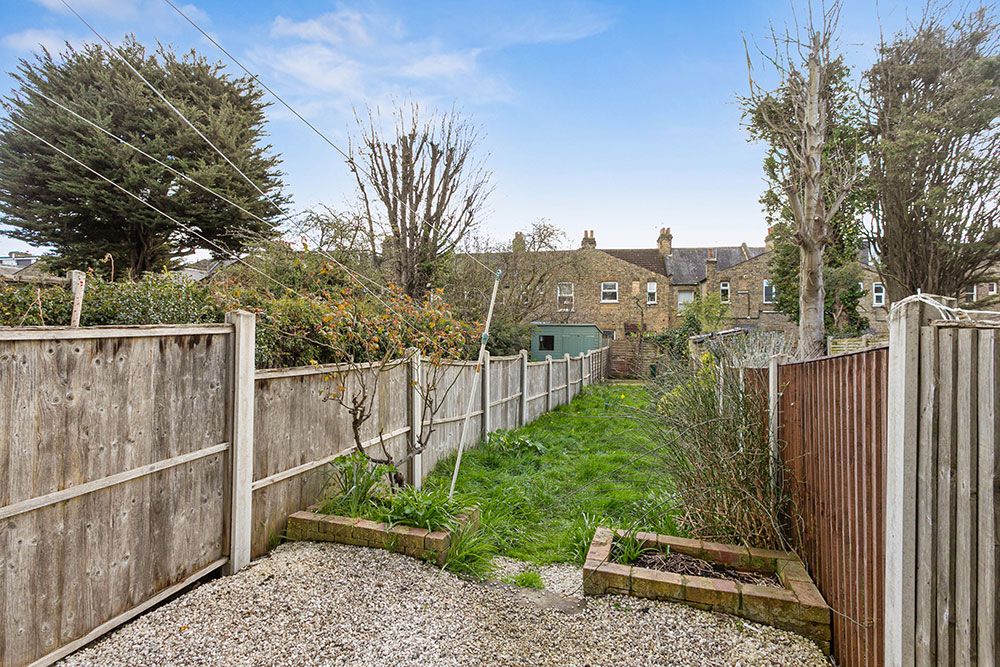 Property photo 3 of 23