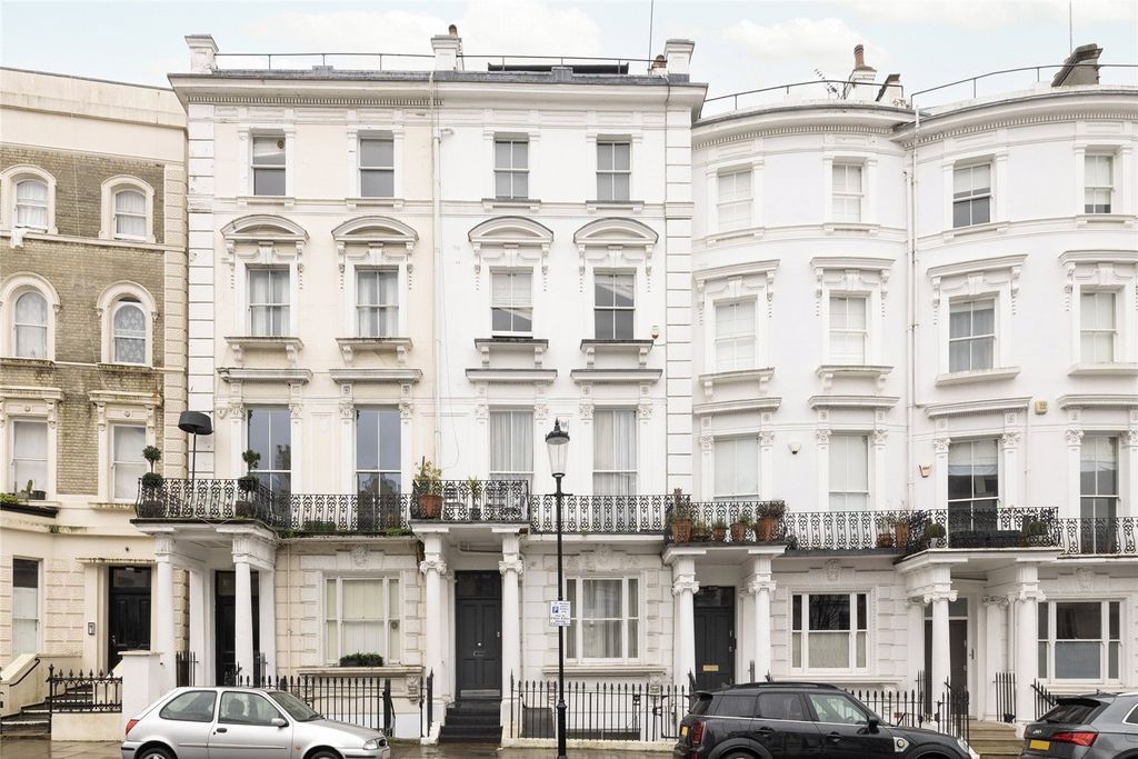Property photo 1 of 9 Front Facade