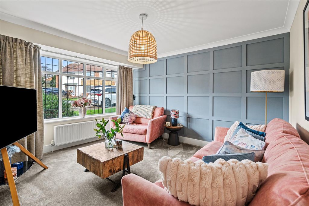 Property photo 3 of 30