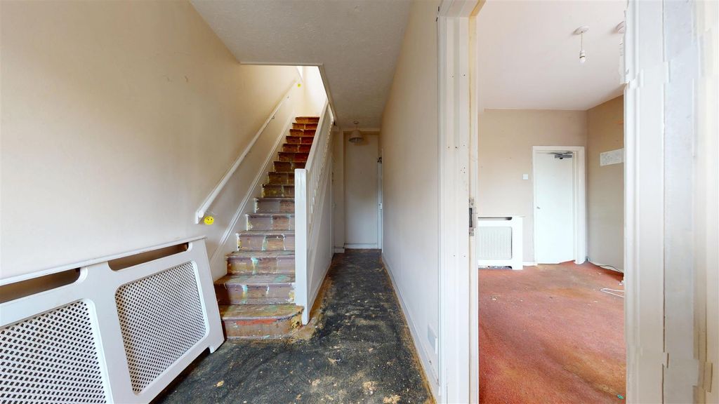 Property photo 3 of 17 Ground Floor Hallway