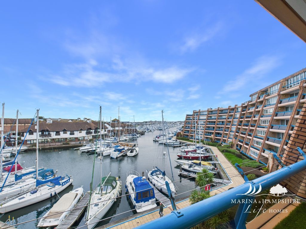 Property photo 2 of 26 Cam03915G0-Pr0026-Still027