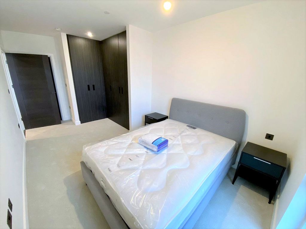 Property photo 3 of 12 Bedroom