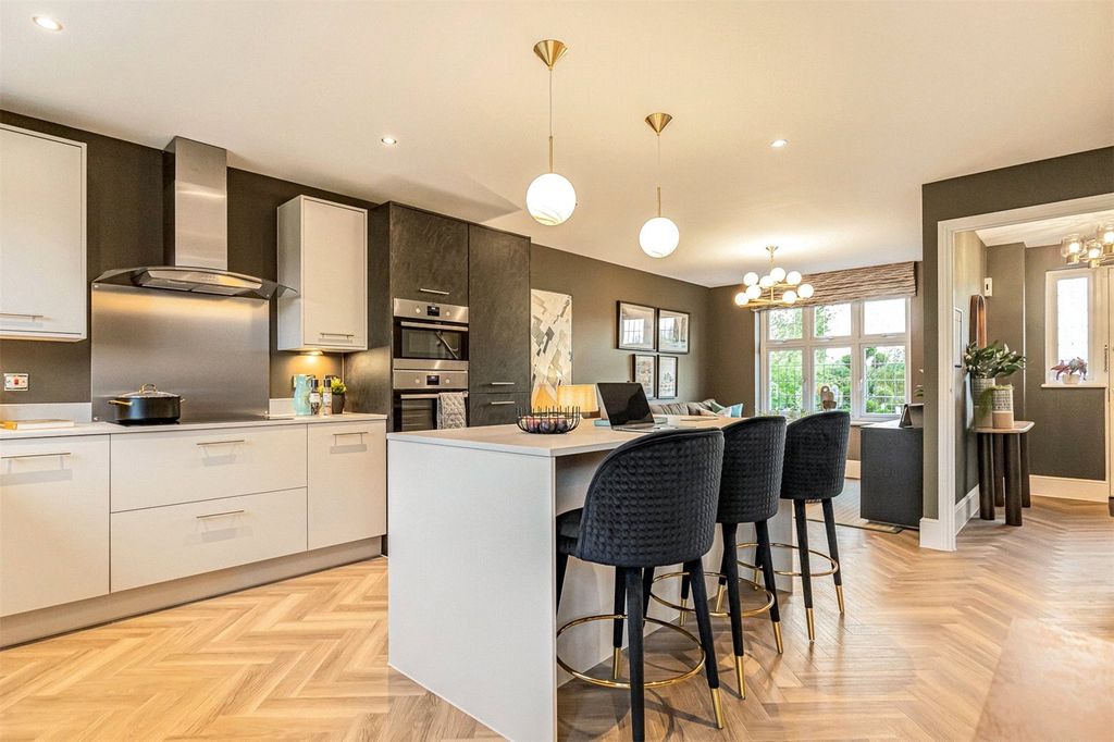 Property photo 2 of 14 Picture No. 22