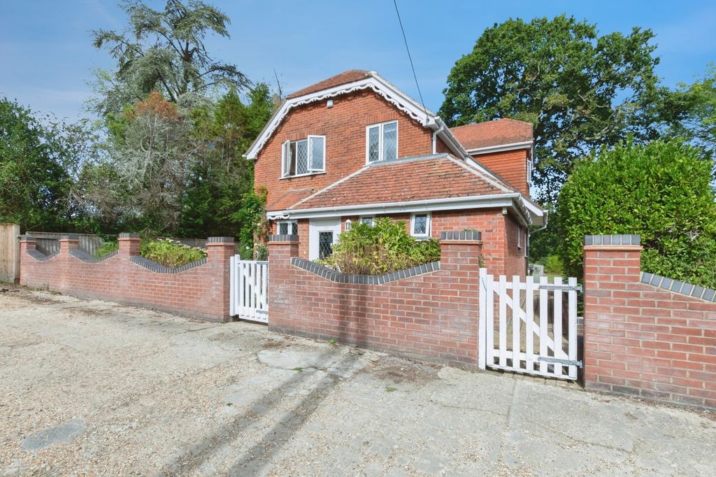 Property photo 1 of 17 Pbox-Img.Jpg