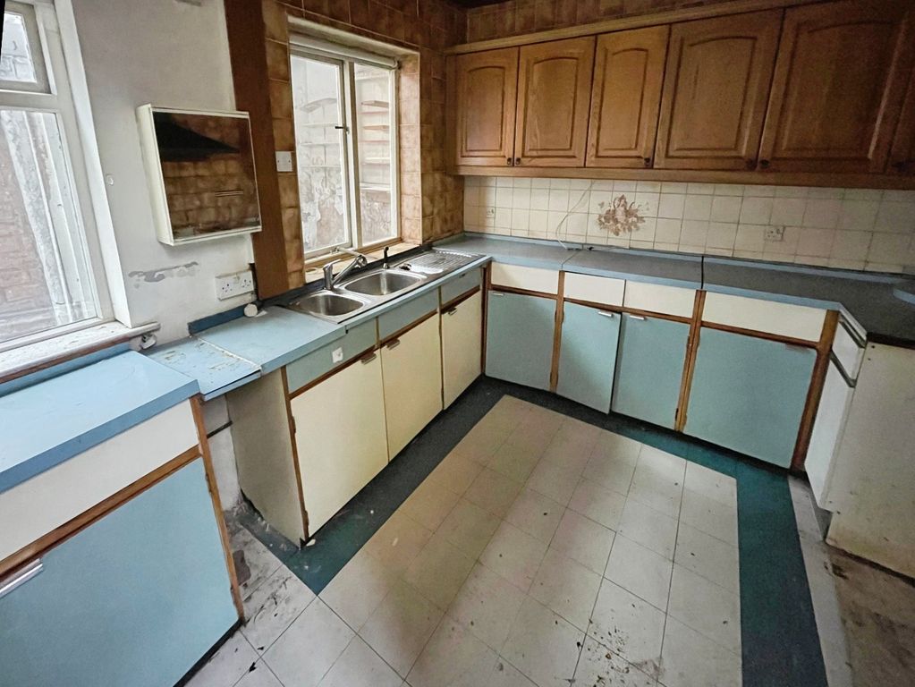 Property photo 2 of 15 Picture No. 08