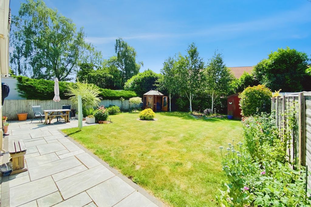 Property photo 1 of 29