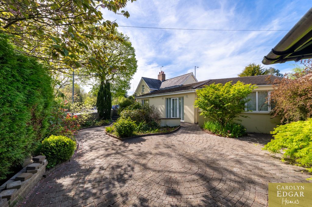 Property photo 1 of 50 027